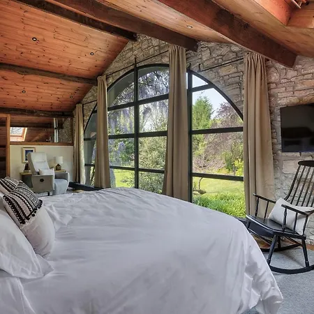 Liv Country house *